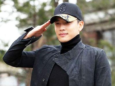 Selamat Menjalani Wajib Militer, Se7en Alias Prajurit Choi Dong Wook!